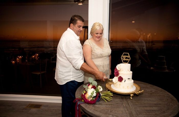 Are you ditching the cake cutting? 1
