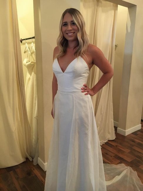 How many of you changed your mind on your dress? 1