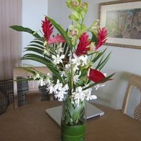 Budget DIY centerpieces