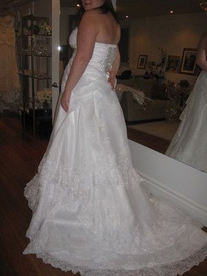 I dont like my wedding dress!!!