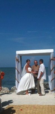 Anyone doing a beach wedding?
