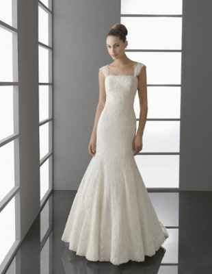 share some new designs---Spring 2012 Wedding Dresses