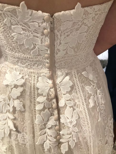 How did your nude underlay gown (ivory top layer detail) photograph? 5