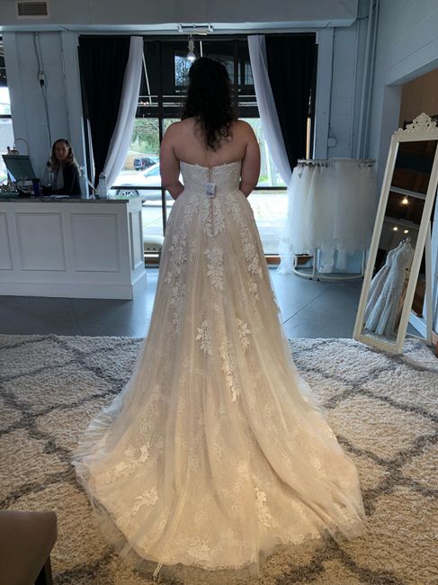 Who has said yes to the dress?  Post that pic👰 - 2