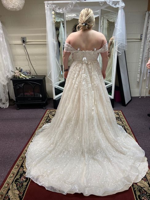 Changing the lining of a dress 2