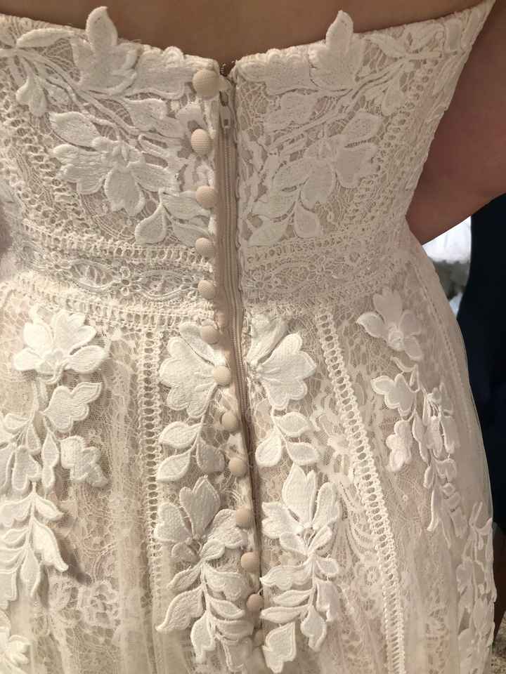 How did your nude underlay gown (ivory top layer detail) photograph? - 2