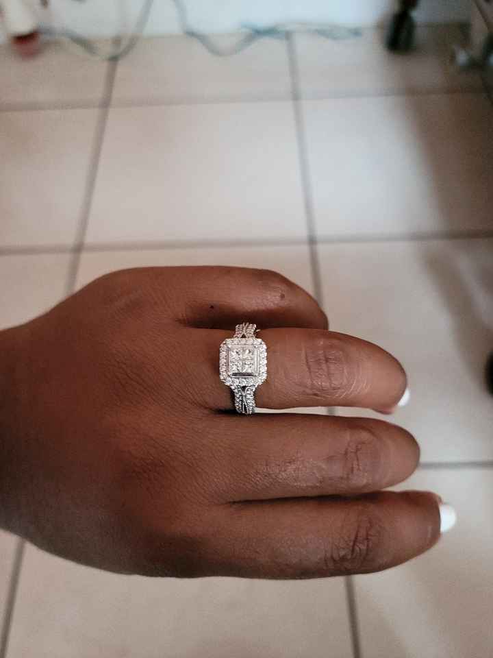 Brides of 2022! Show us your ring! - 1