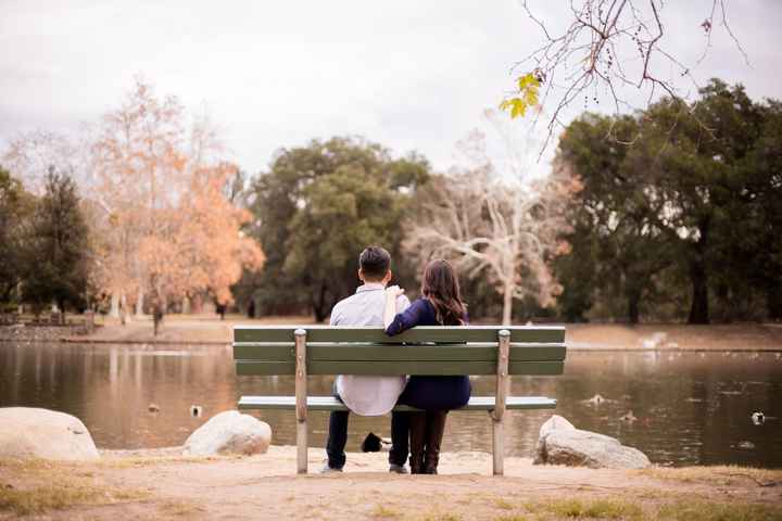 YAYYY engagement pics :)