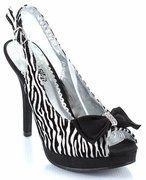 i wanna see your shoes!!