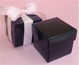 Wedding Favors w/pics.