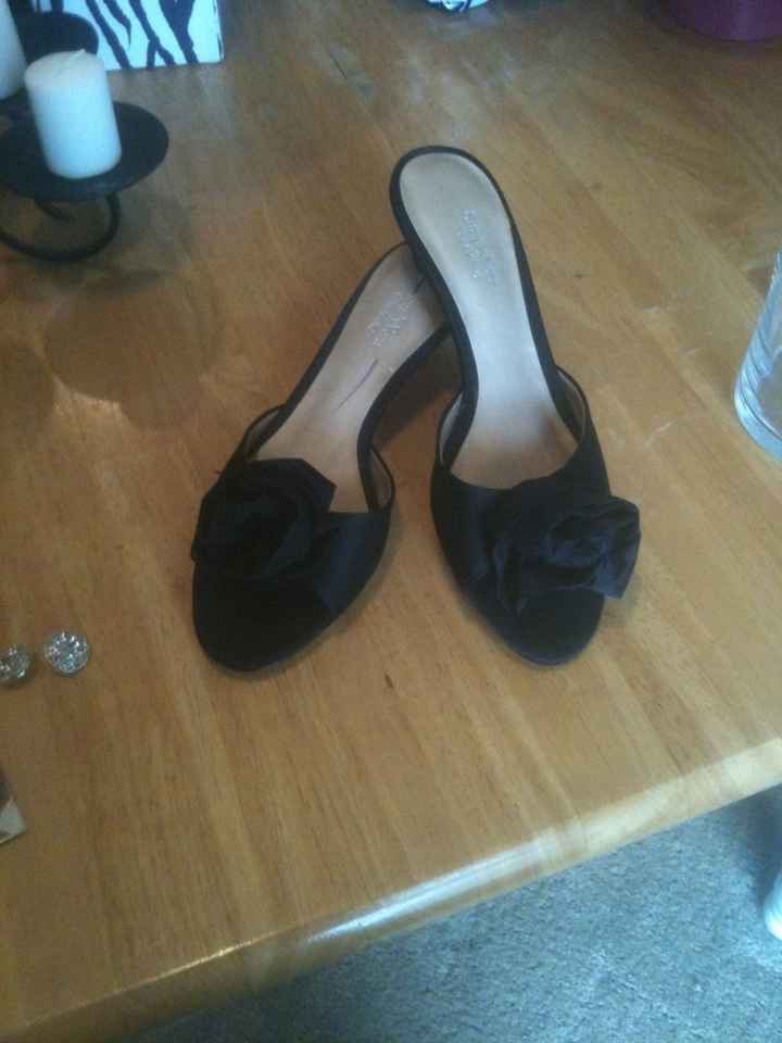 Blinged up my Sister's Vera Wang Shoes!