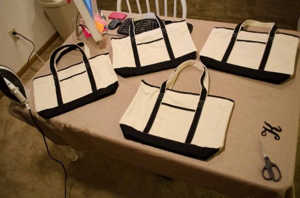 DIY Bridesmaid Bags (*PIC)
