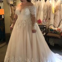 a dress not like the others... - 1