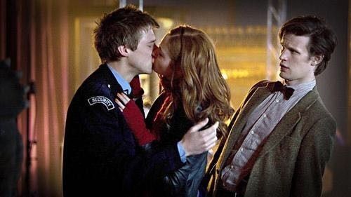 Favorite TV show couples??