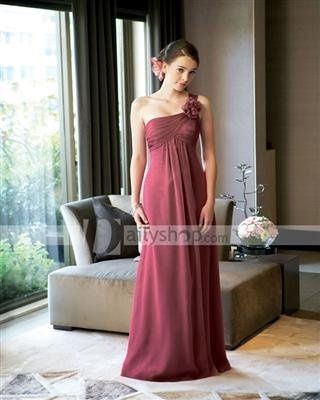 How much are you spending on your bridesmaid dresses ?