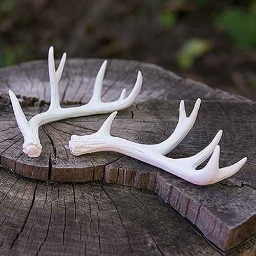 https://www.beau-coup.com/wedding/mini-antler-place-card-holders.htm?cvosrc=ppc.google.&cvo_campaign