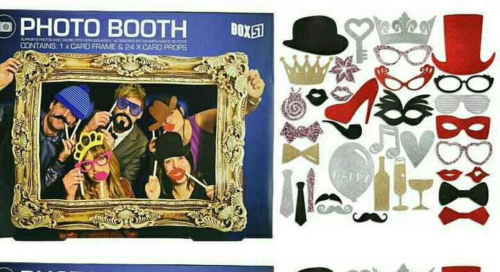 DiY photobooth backdrop color help!