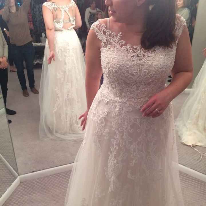 I wanna see your wedding dress!