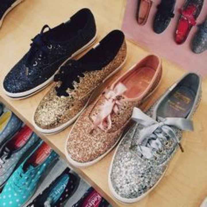 Let Me See Your SHOES!