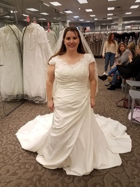 Let's see those A-line wedding dresses! 5