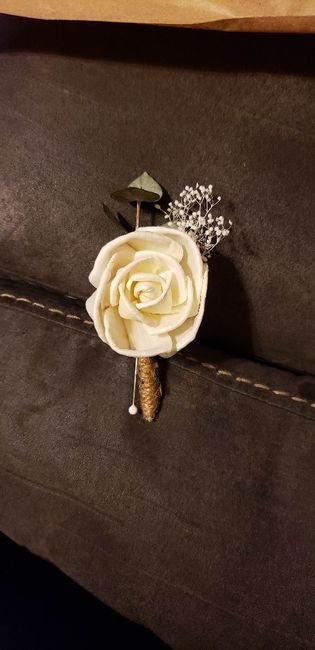 Boutonnieres 3