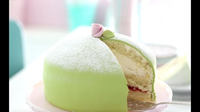 Let's see those cake toppers!