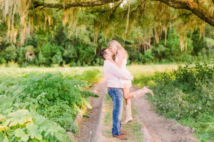 Show me your engagement photos! - 1