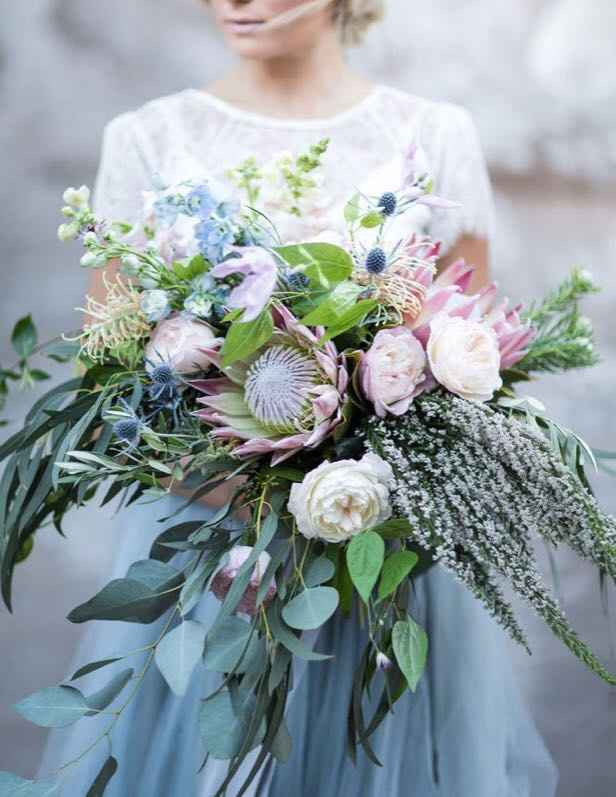 Show & Tell: Your Bridal Bouquet! - 1