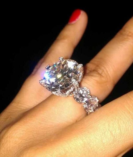 Engagement ring pictures?