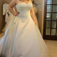 I found the dress!!!!