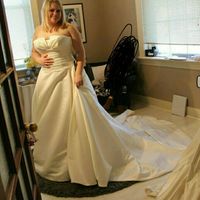 I found the dress!!!!