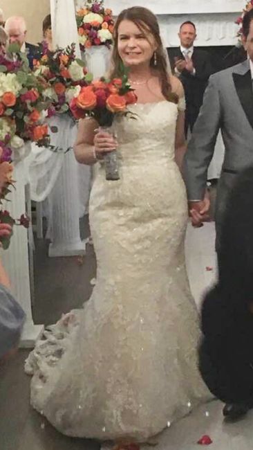 Feeling Down, Show me your dresses on you - 1