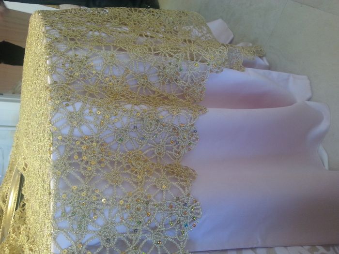 Choose table cloth setting today!!