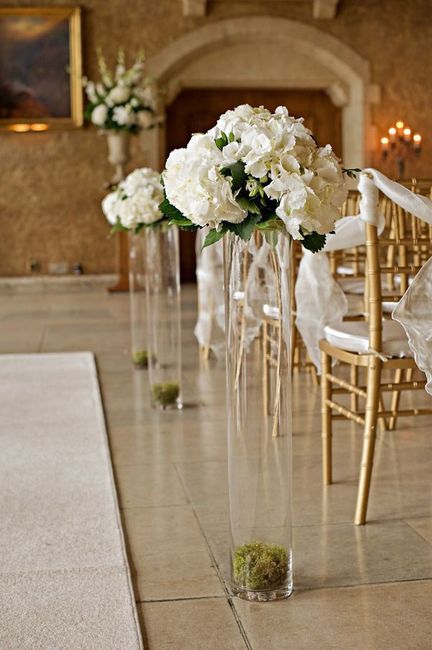 Moving floral pieces from ceremony to reception 5