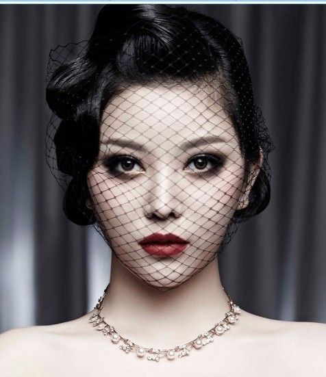 Black veil = corpse bride 1