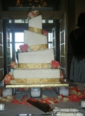 Need Wedding Cake inspirations? Post your cake!
