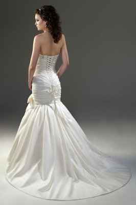 Lets See The Gowns!