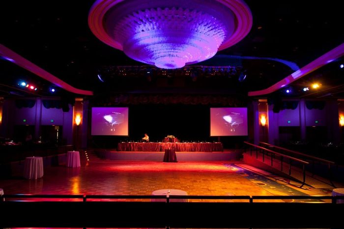 Show off your Venue/Theme!