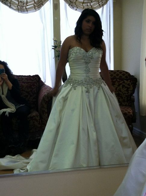 Can i see some dresses?!?!?!?