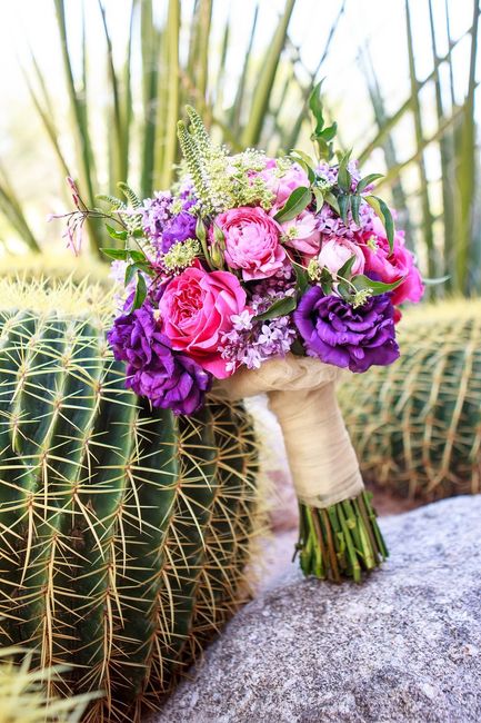 Is your bouquet neutral/ivory or bolder colors? Show me!