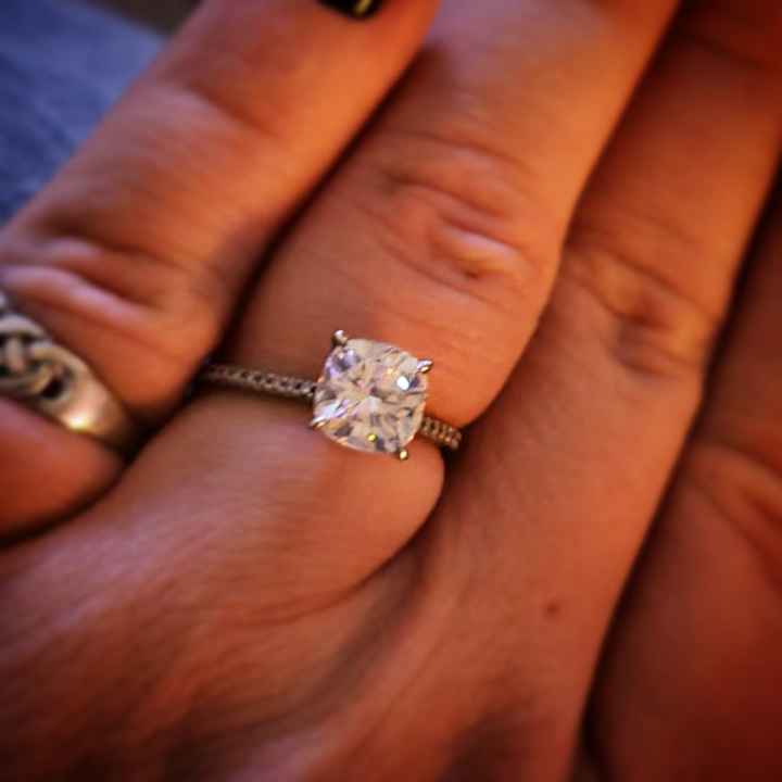 Brides of 2022! Show us your ring! - 1