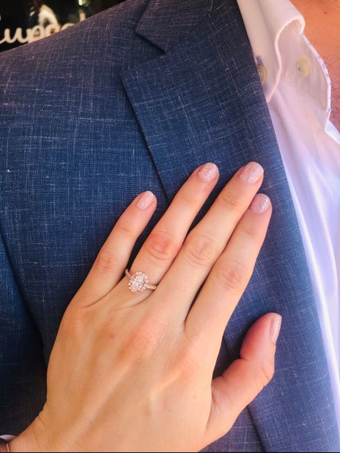 I’m engaged!! 1