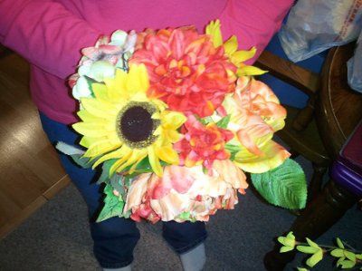 DIY bouquets and ring bearer pillows