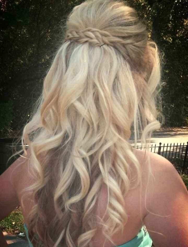 Brides wearing their hair down