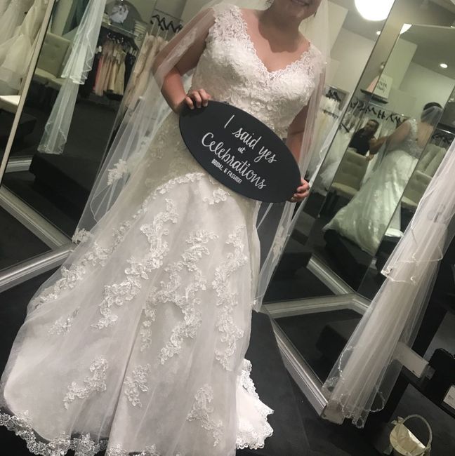 Show me your dresses!!