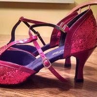 Show me your ... shoes!