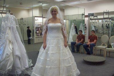 WR: Pics of my dress =]