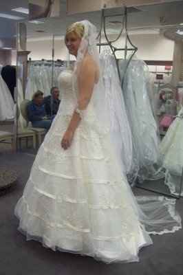 WR: Pics of my dress =]
