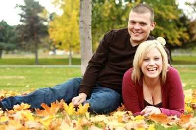 Sneak Peak of engagement pics =]