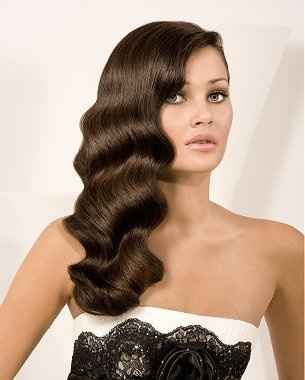 Hairstyles with a Veil (Pics please)